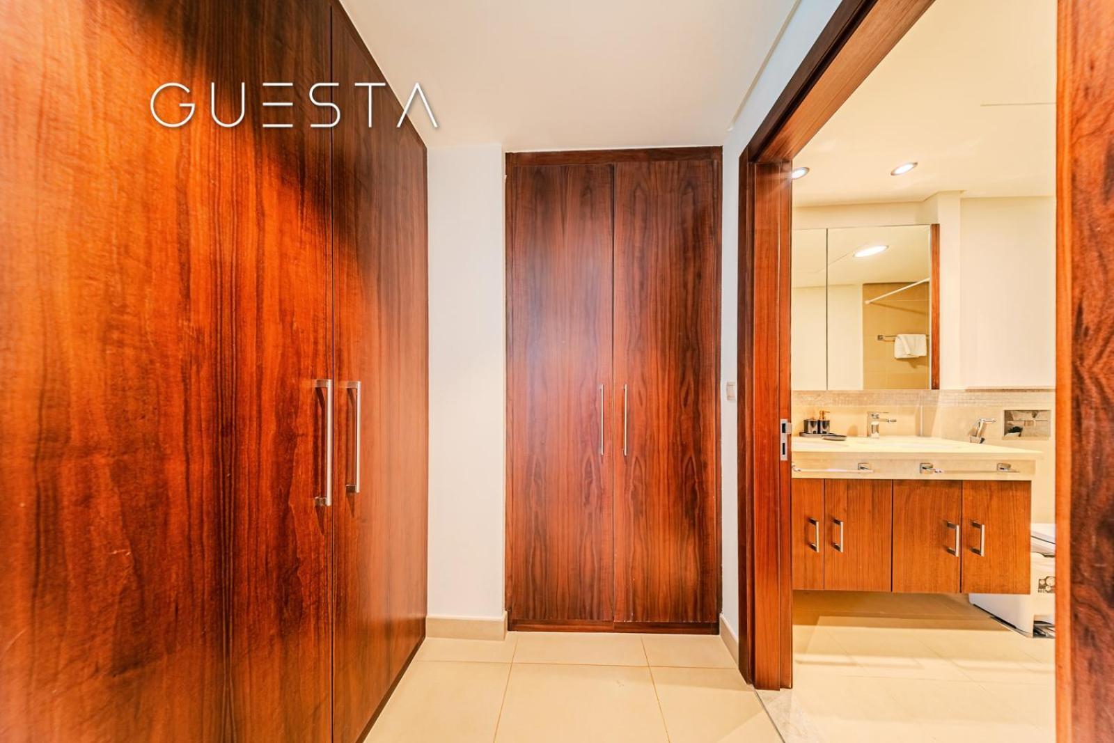 Burj Vista By Emaar - Burj Khalifa & Fountain Views, Downtown Dubai Apartment Exterior photo